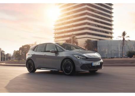 Cruise control set met universele bediening voor Cupra Born vanaf 2022